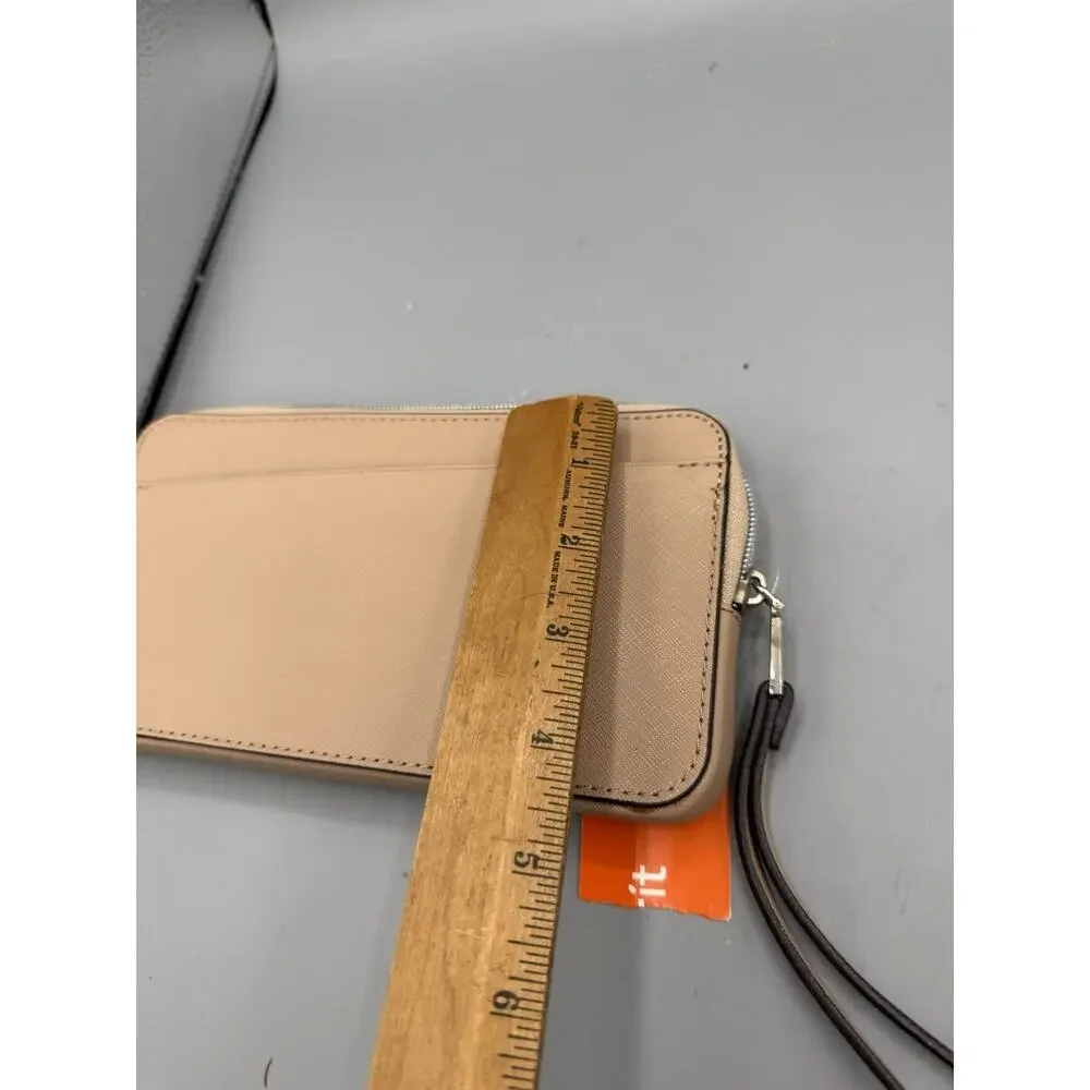 NWT Easy Spirit Blush Pink Zip Around Wristlet Wallet Clutch